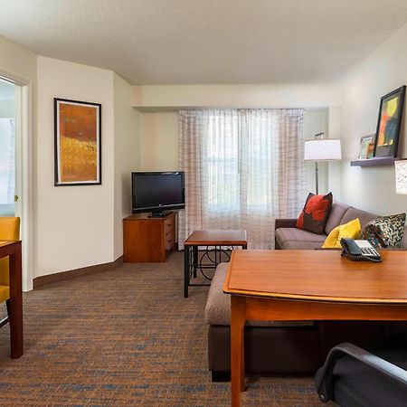 Residence Inn Tampa Westshore Airport Exterior foto